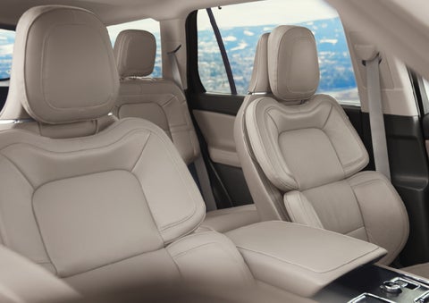 The interior of a 2024 Lincoln Aviator® SUV in the Sandstone interior color | Beach Lincoln in Myrtle Beach SC